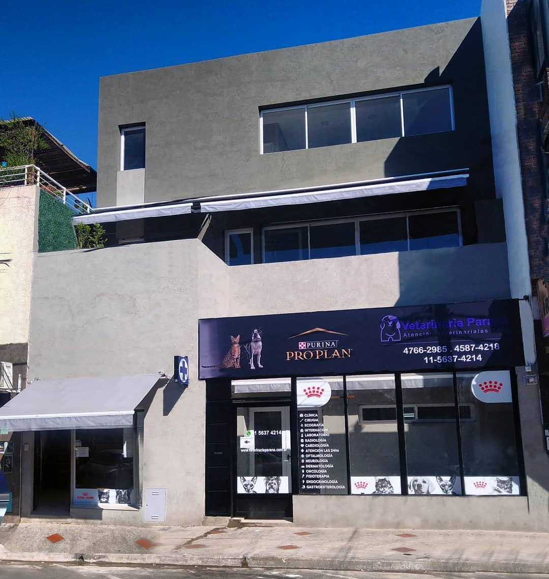 Fachada de Veterinaria Paraná en Villa Adelina